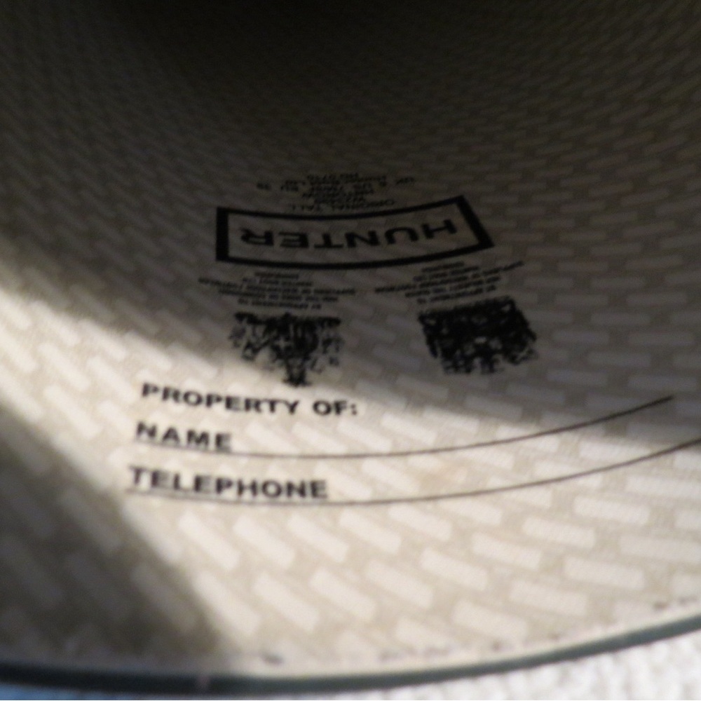 Hunter White Patterned Interior - Picture 4 of 7